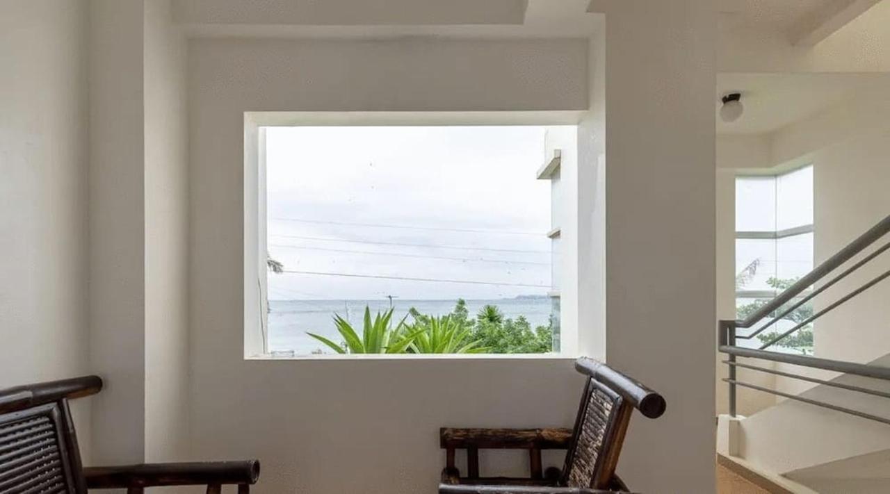 Palhi Resort Caticlan Exterior photo